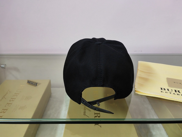 ブランド帽子側面デザイン